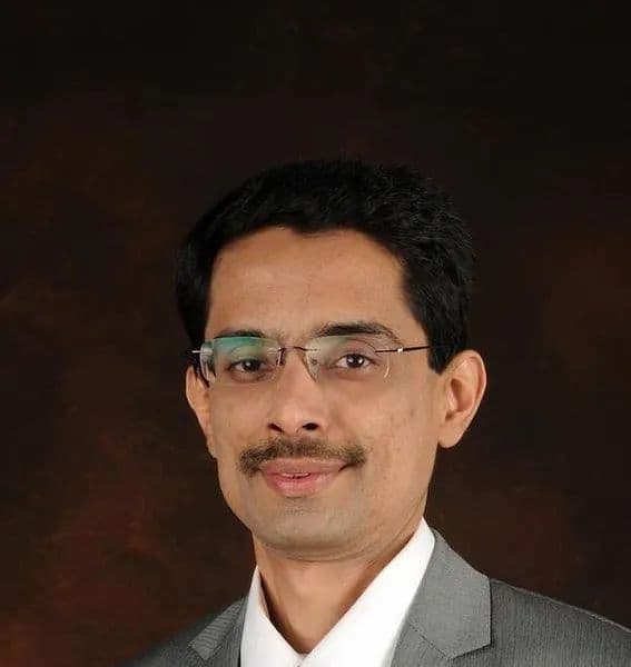 Naveen Athresh's photo